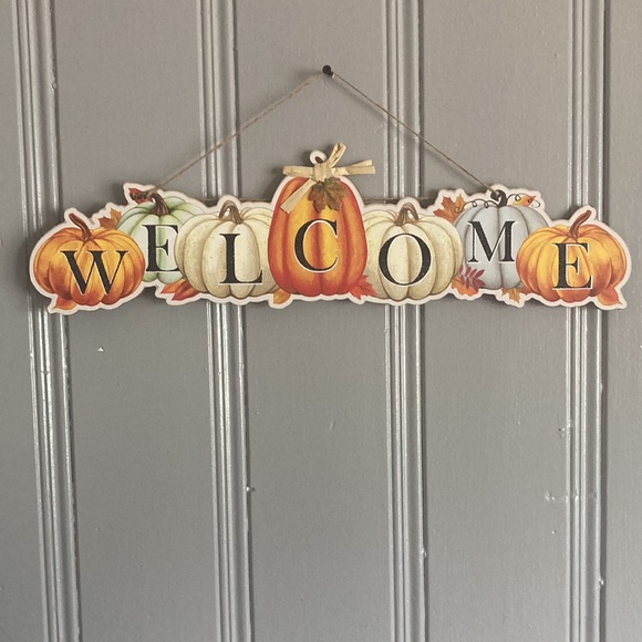 NWT Beautiful Glittered Horizontal Colorful Pumpkin Fall WELCOME Decor Sign π - Picture 13 of 15